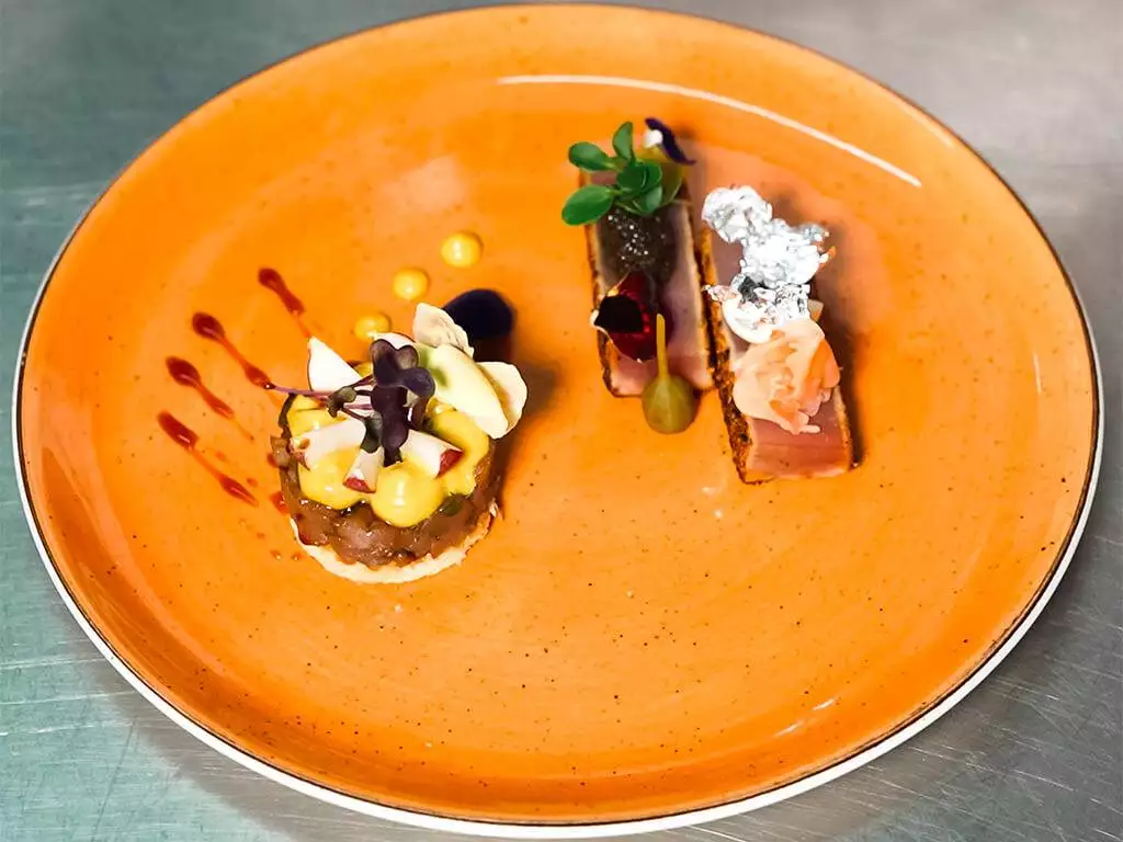 seapoint restaurant and bar