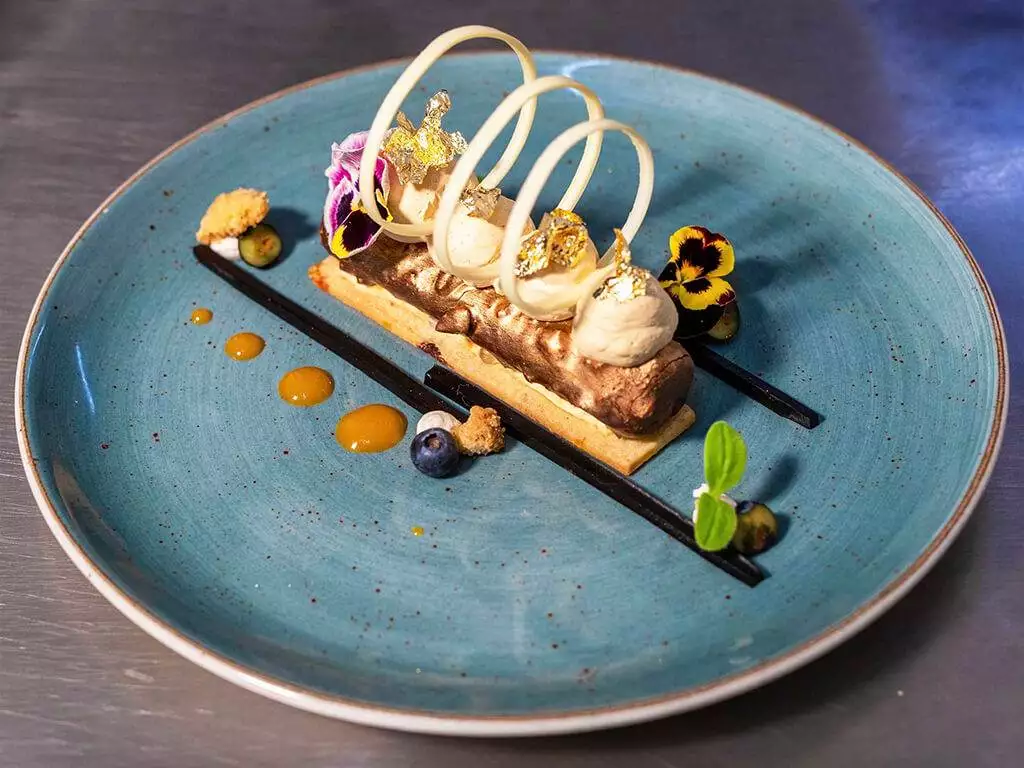 seapoint restaurant and bar