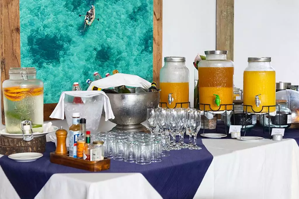 seapoint restaurant and bar